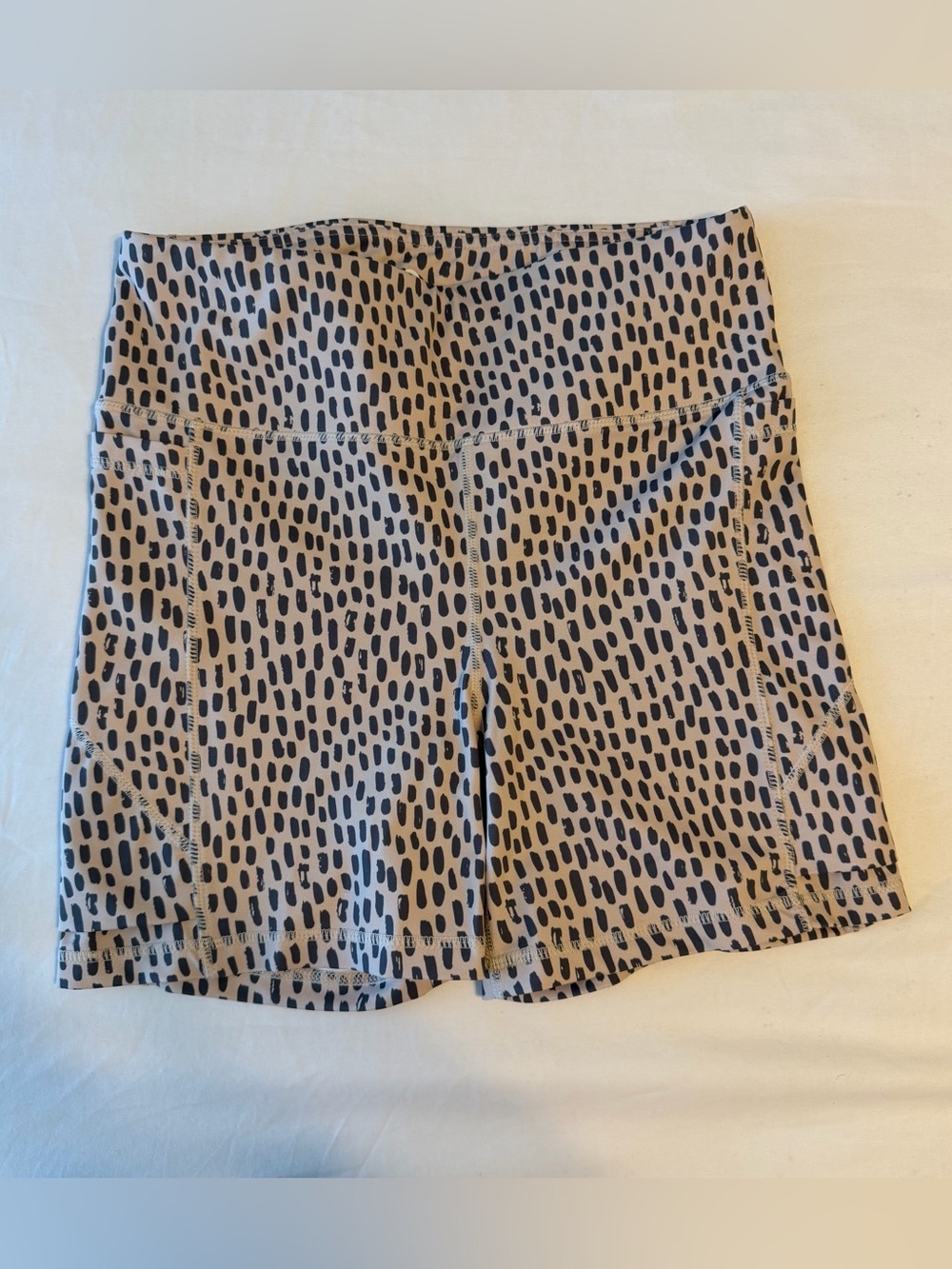 Senita Baseline Shorts in Lucky Spot